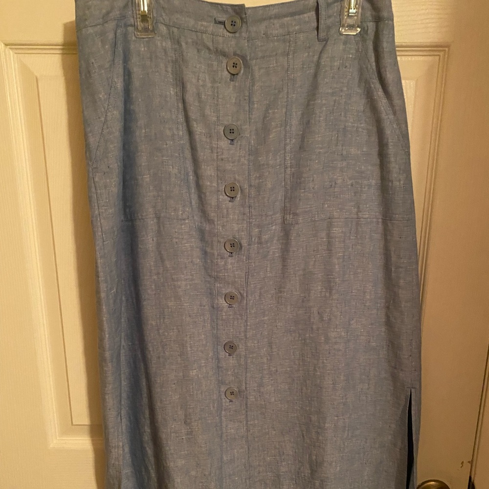 Talbots button front, skirt, with slits